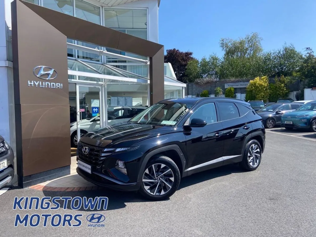 Hyundai Tucson Executive 2WD 5DR - Image 1