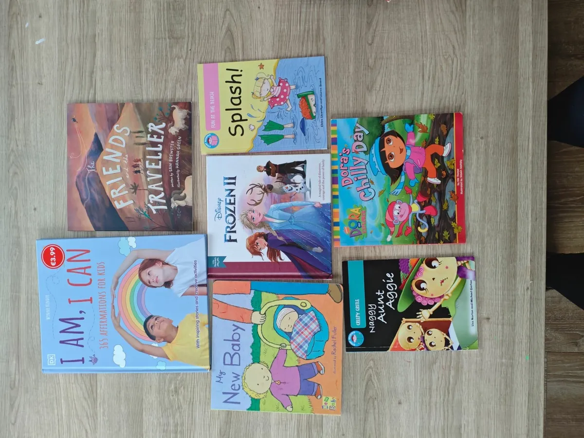 Selection of books - Image 3
