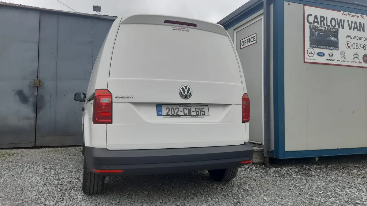 202 Volkswagen Caddy 2.0 tdi 102 Business - Image 4