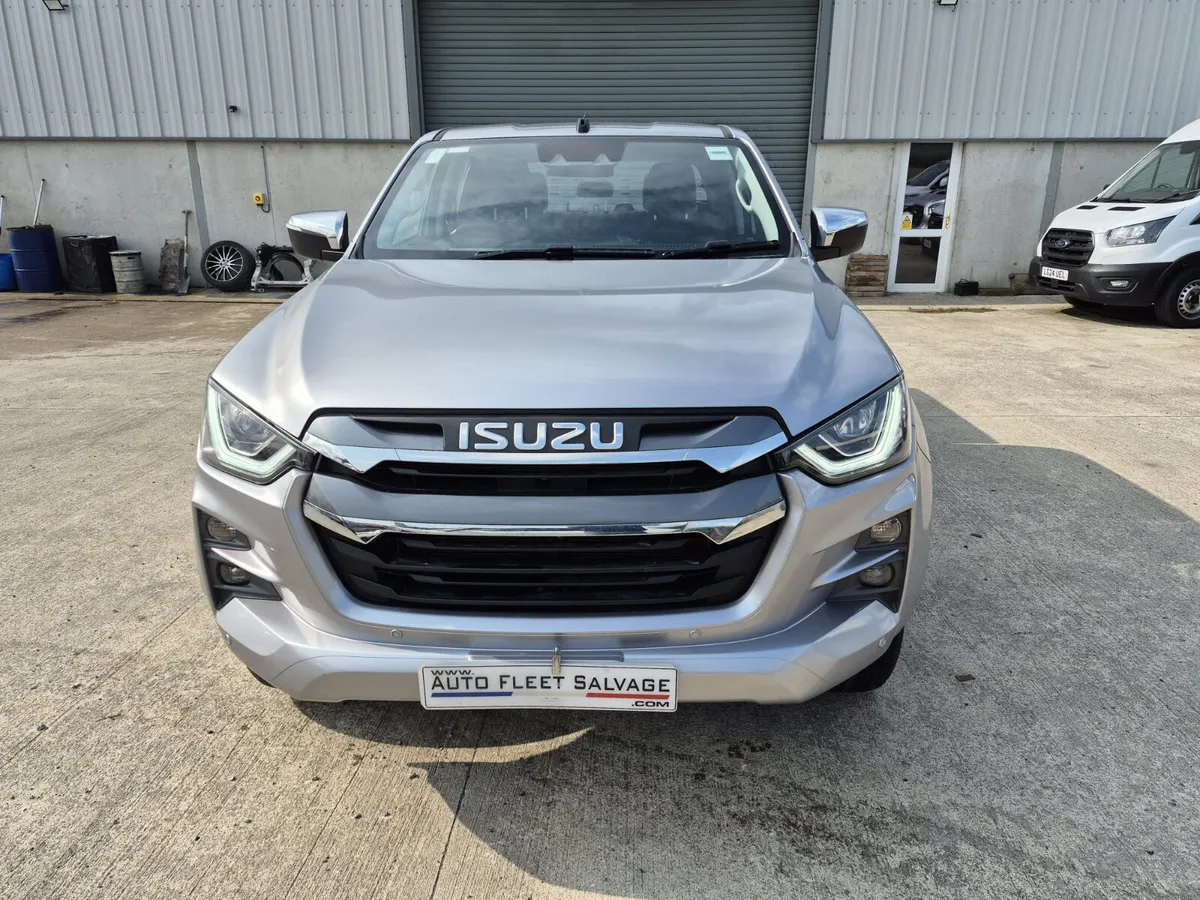 2023 ISUZU D-MAX DL40 AUTO 164 BHP - Image 2