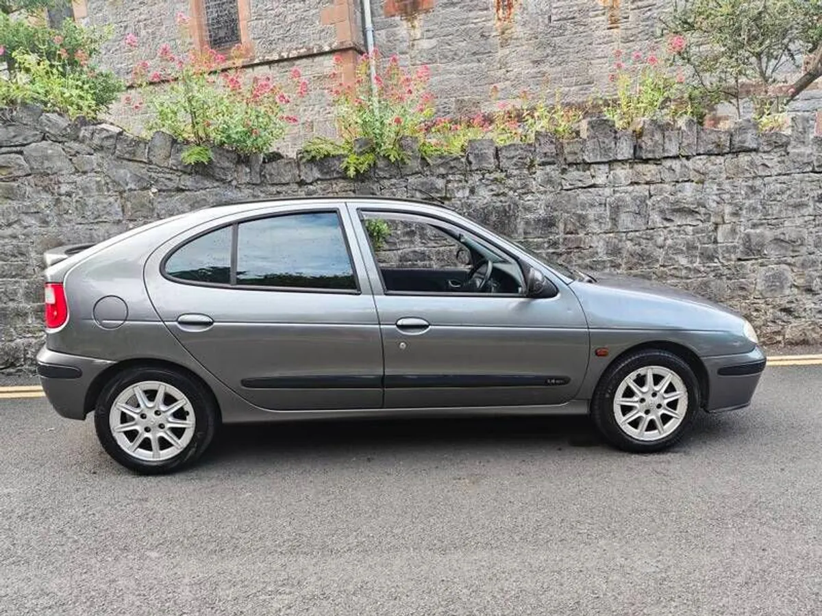 2002 Renault Megane 1.4 (Tax 07/25 NCT 02/26) - Image 2