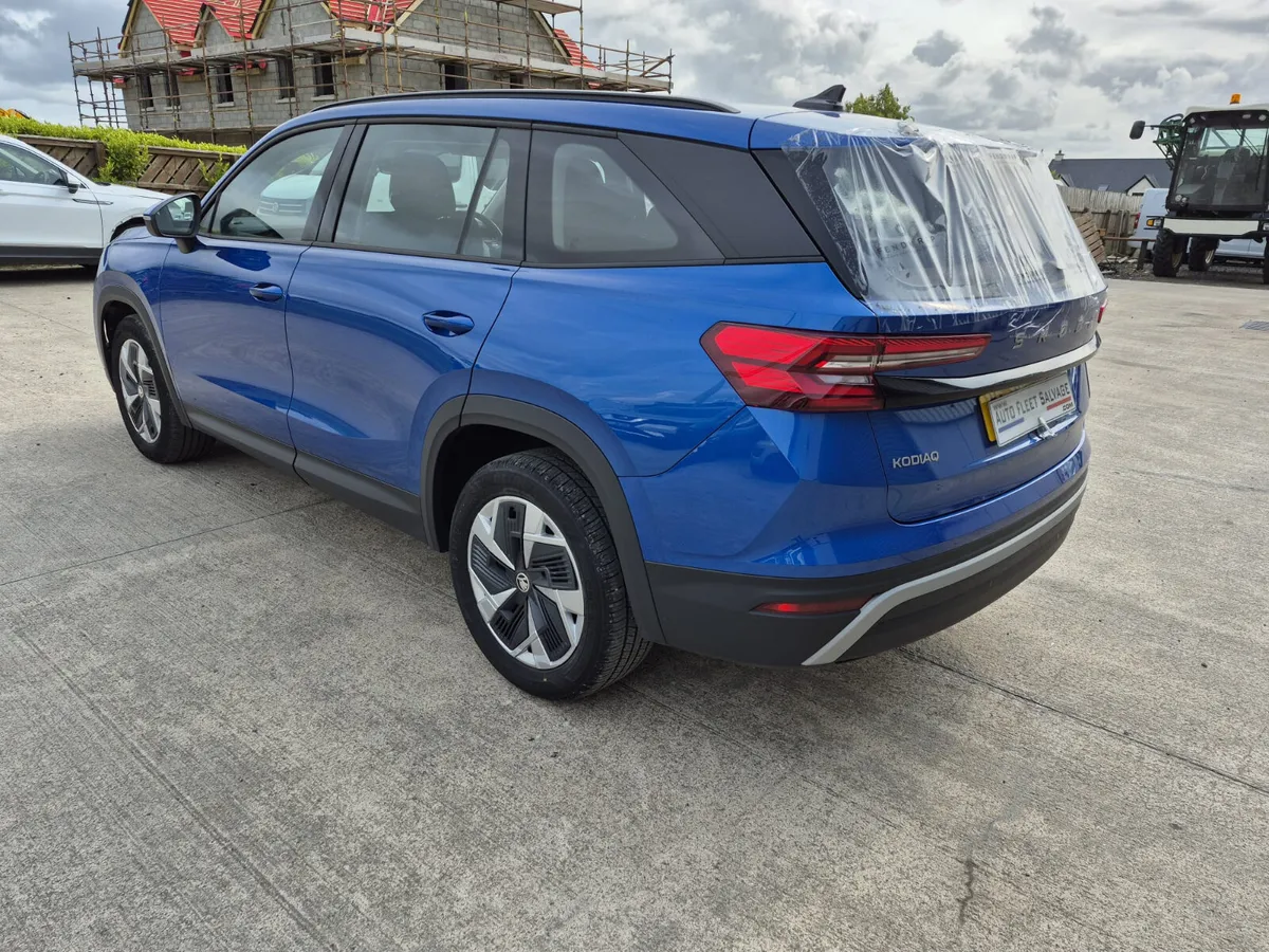 DEC 2024 SKODA KODIAQ SE 2.0 TDI DSG - Image 4