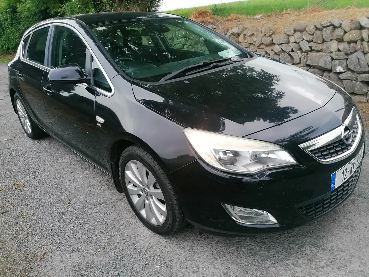 Opel Astra diesel new N. C. T - Image 1