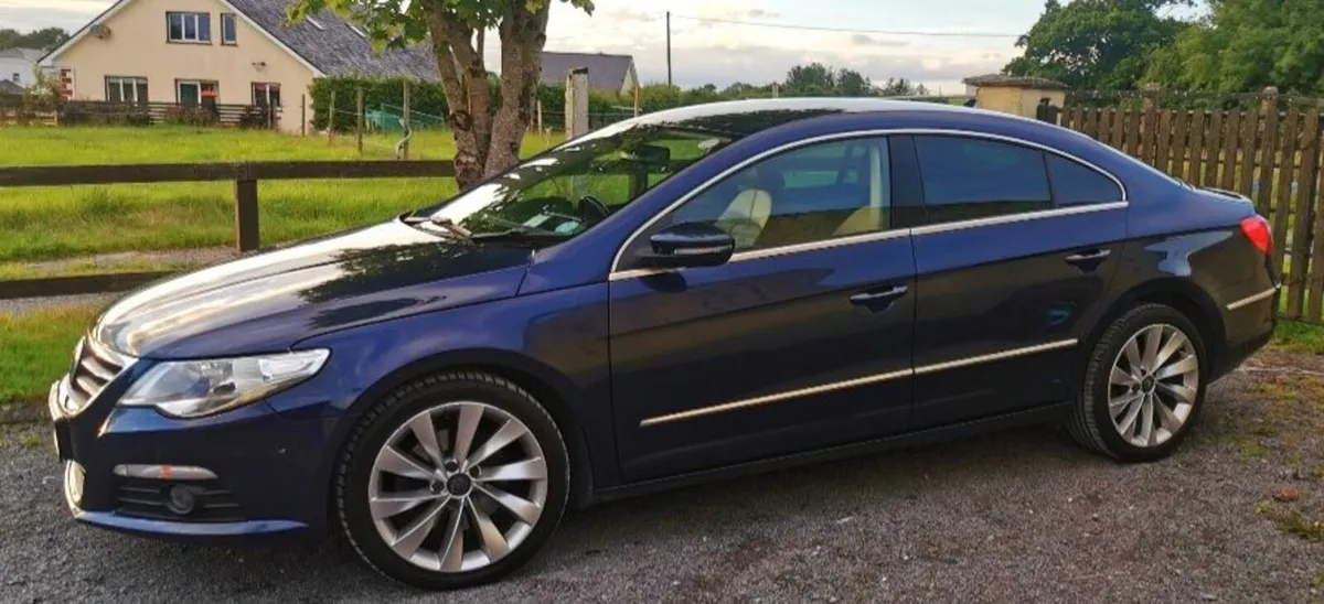 Volkswagen Passat cc 2011 - Image 1