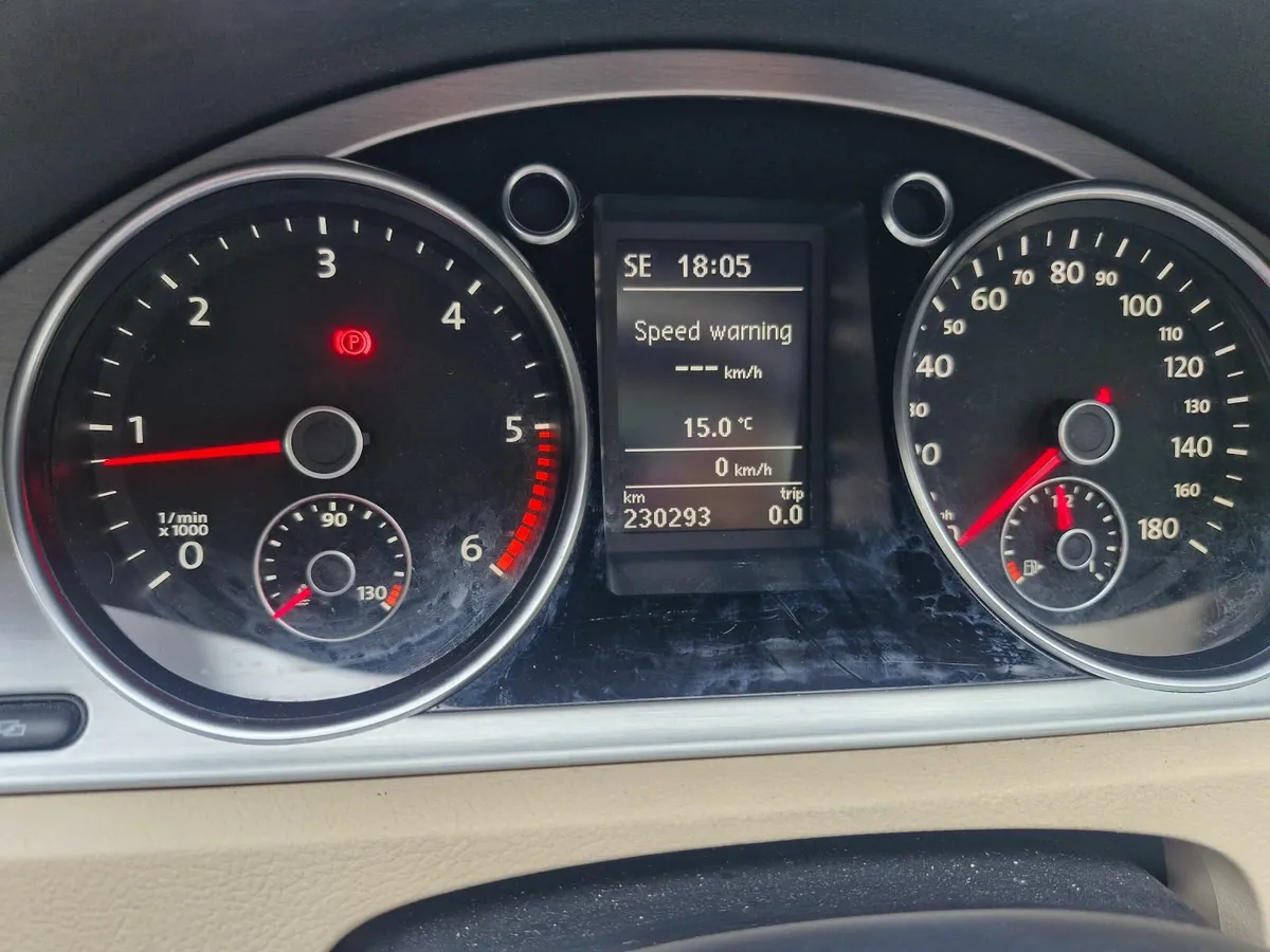 Volkswagen Passat cc 2011 - Image 4