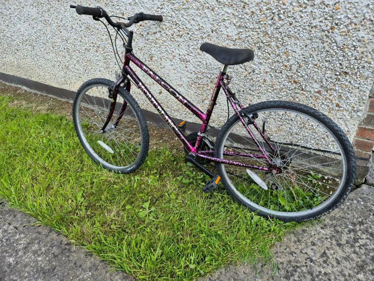 26-inch bike teenagers to adults - Image 1
