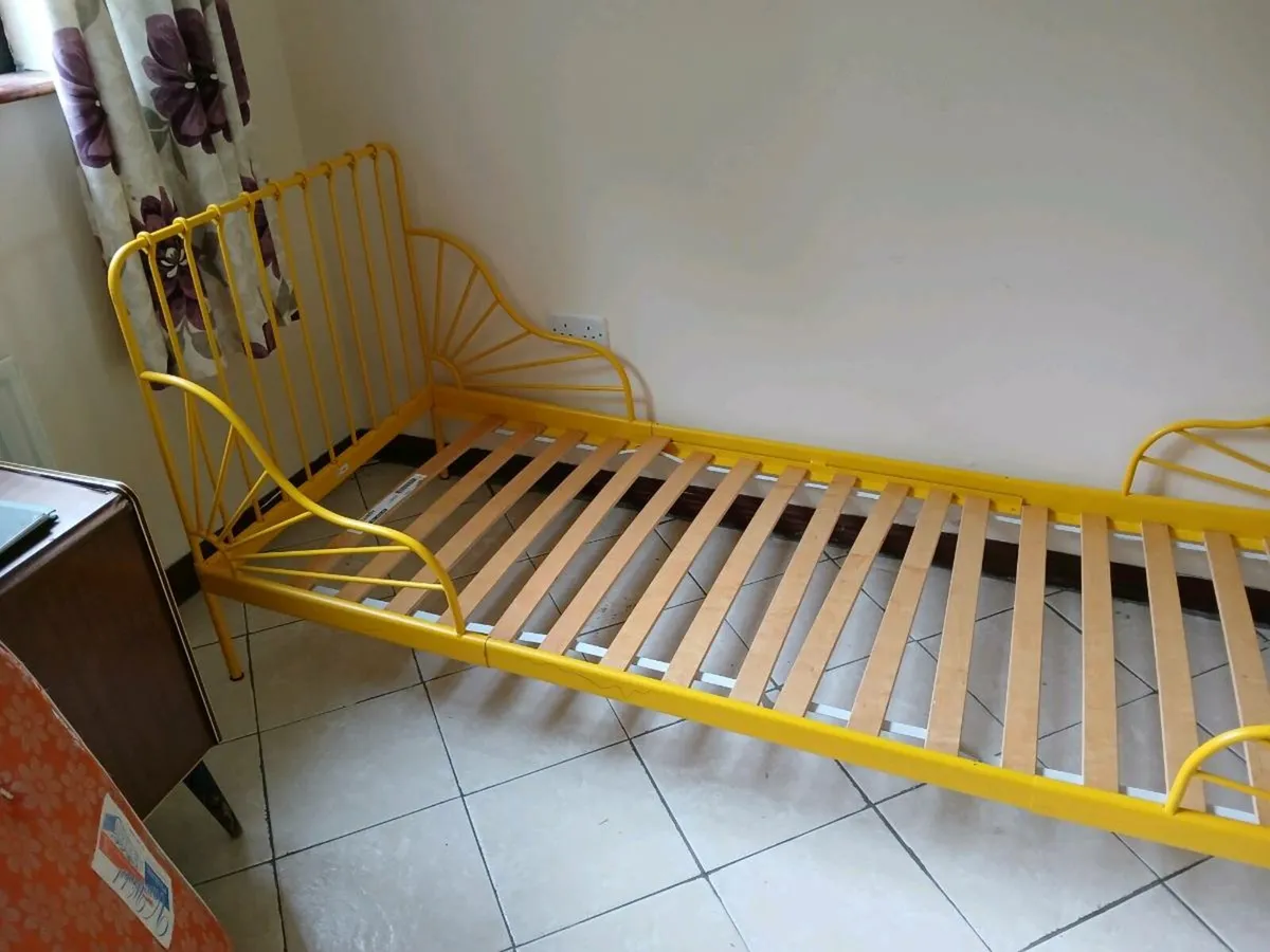Bed - Image 4
