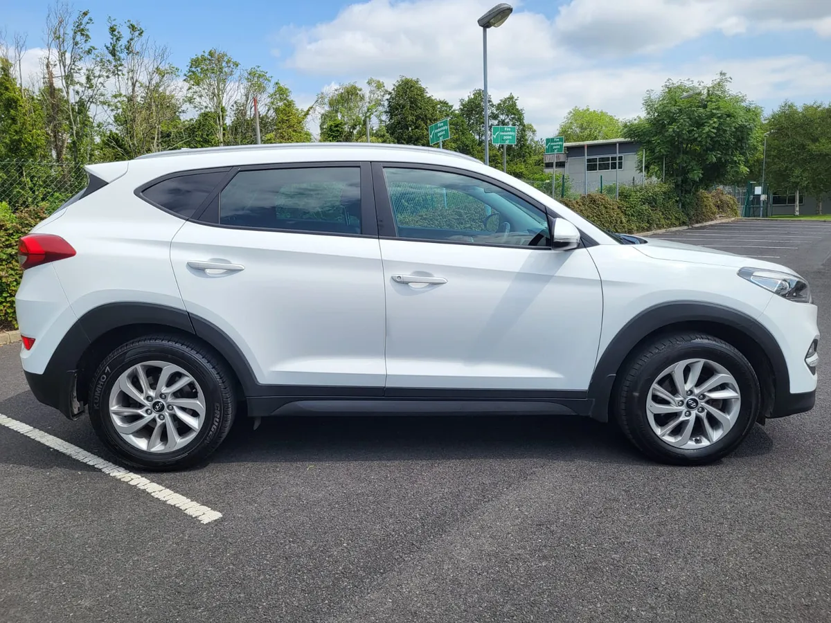 2016 HYUNDAI TUCSON 1.7D EXECUTIVE - Image 4