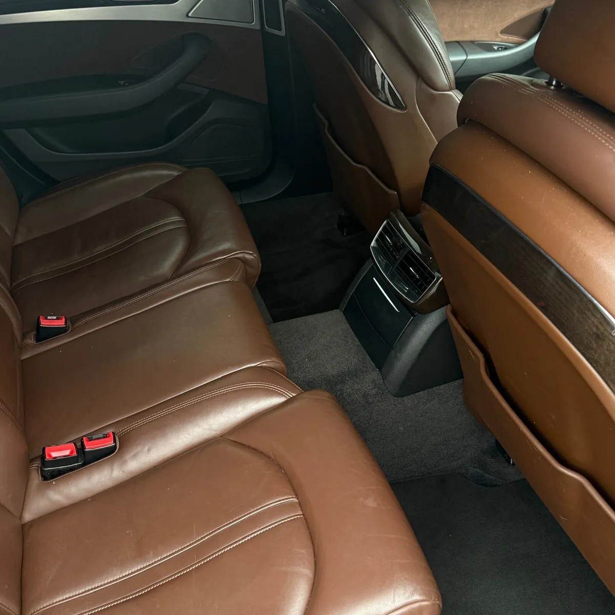 Selling car - Image 2