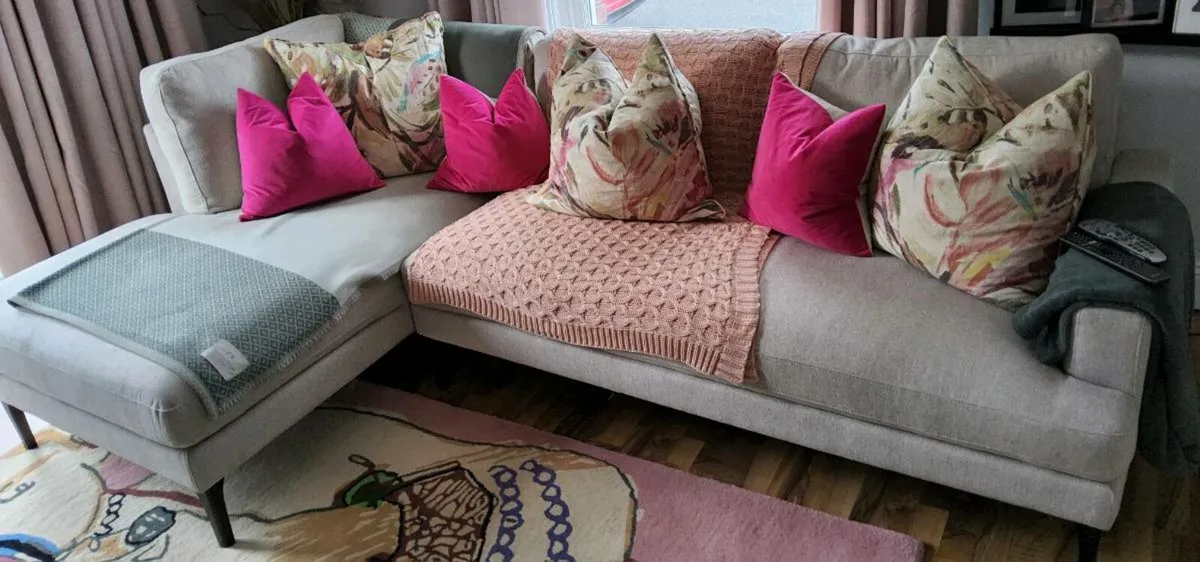 Corner Sofa - Image 1