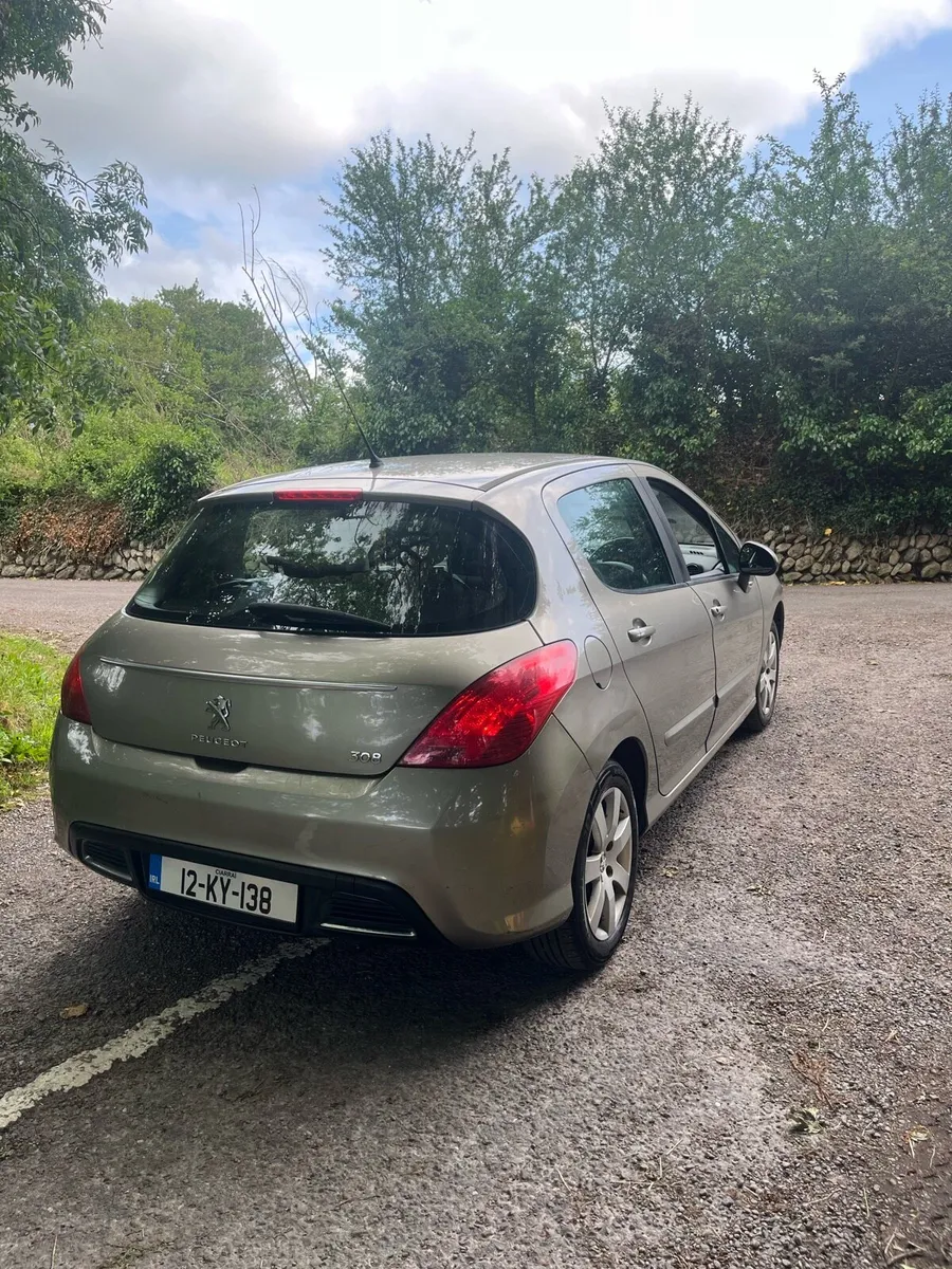 Peugeot 308 - Image 4