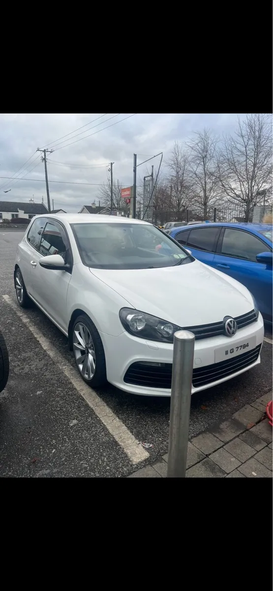1.6 Golf - Image 1