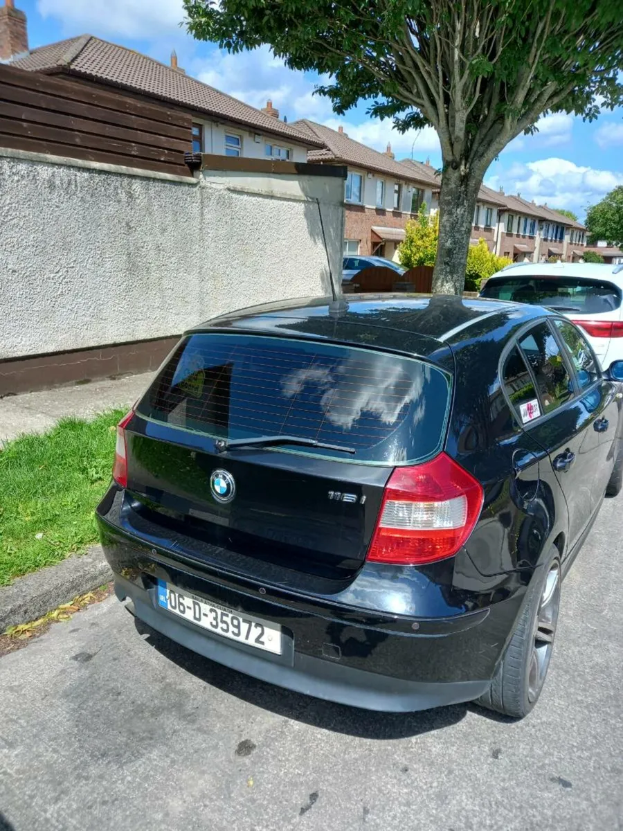 BMW serie 1 - Image 2
