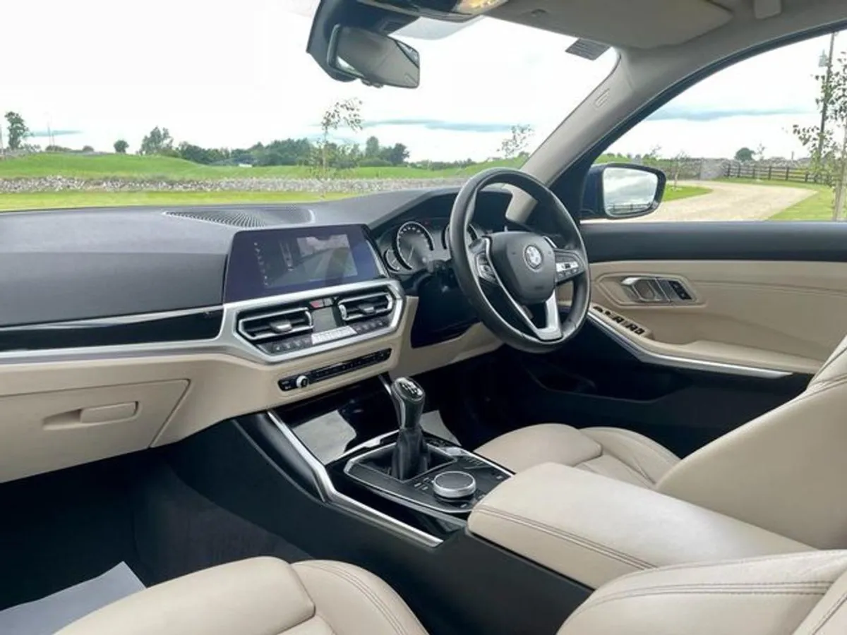 BMW 3 Series 320D Sport 4DR - Image 2