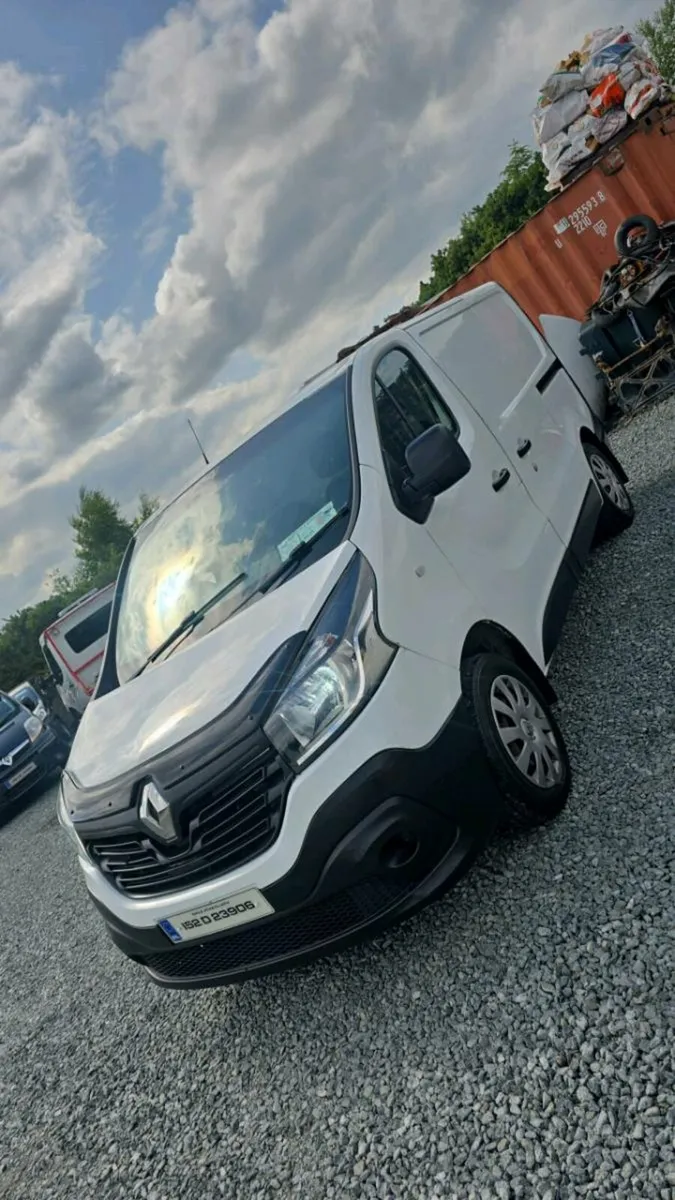 2015 renault traffic **full test tax 9/25** - Image 3