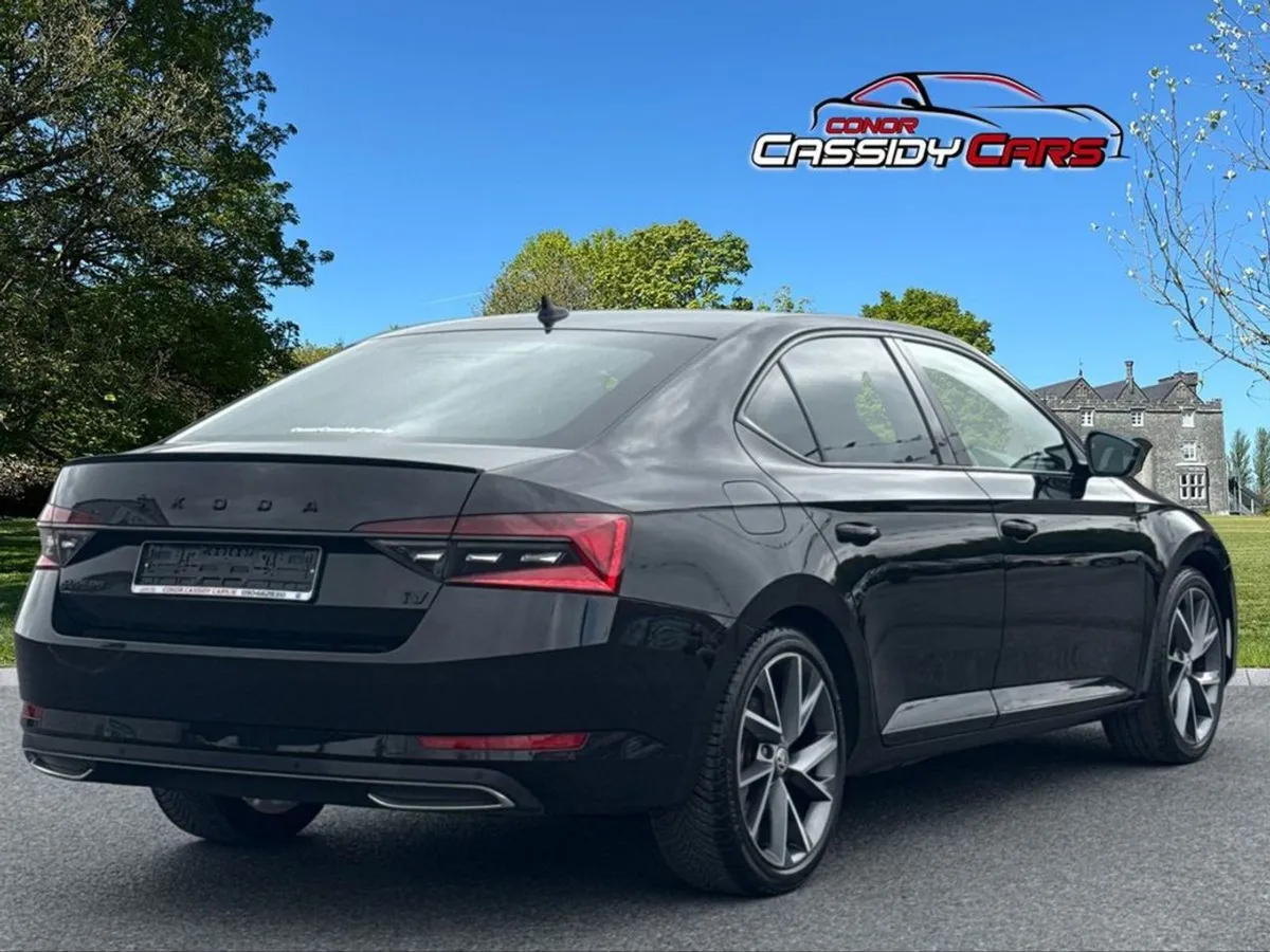Skoda Superb Sportline Plus IV DSG  plug IN Hybri - Image 2