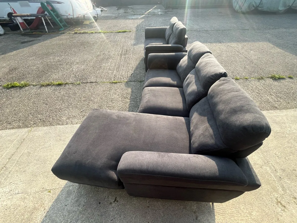 Black corner sofa L shaped delivery available - Image 4