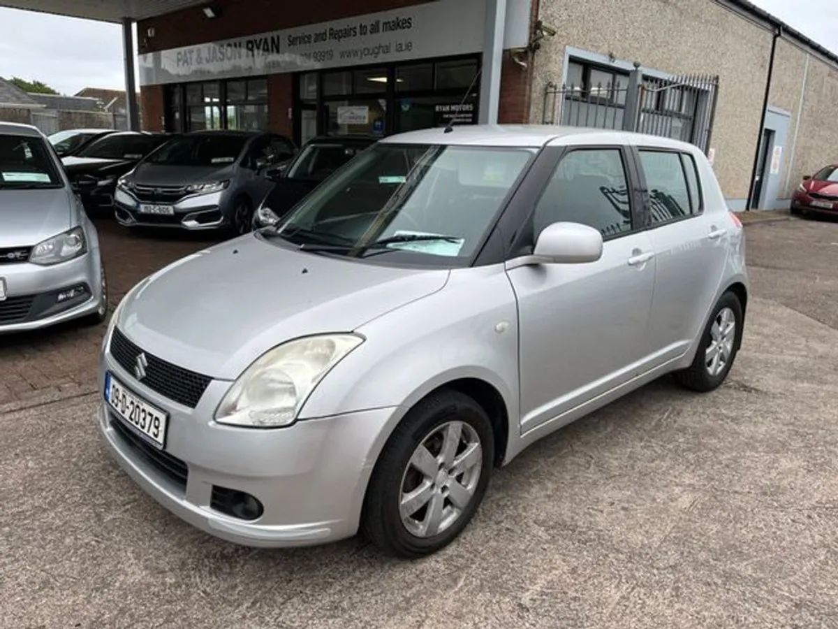 Suzuki Swift GLX - Image 1