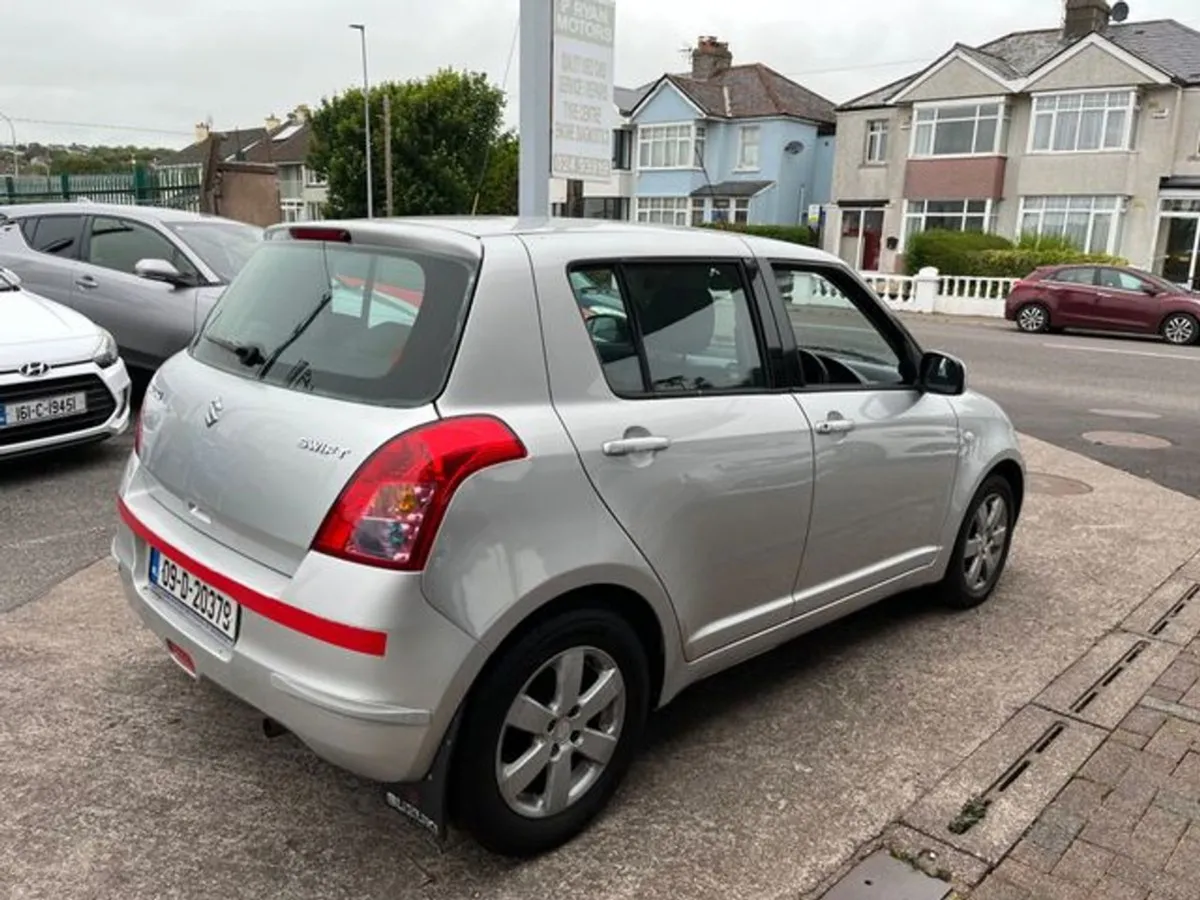 Suzuki Swift GLX - Image 3