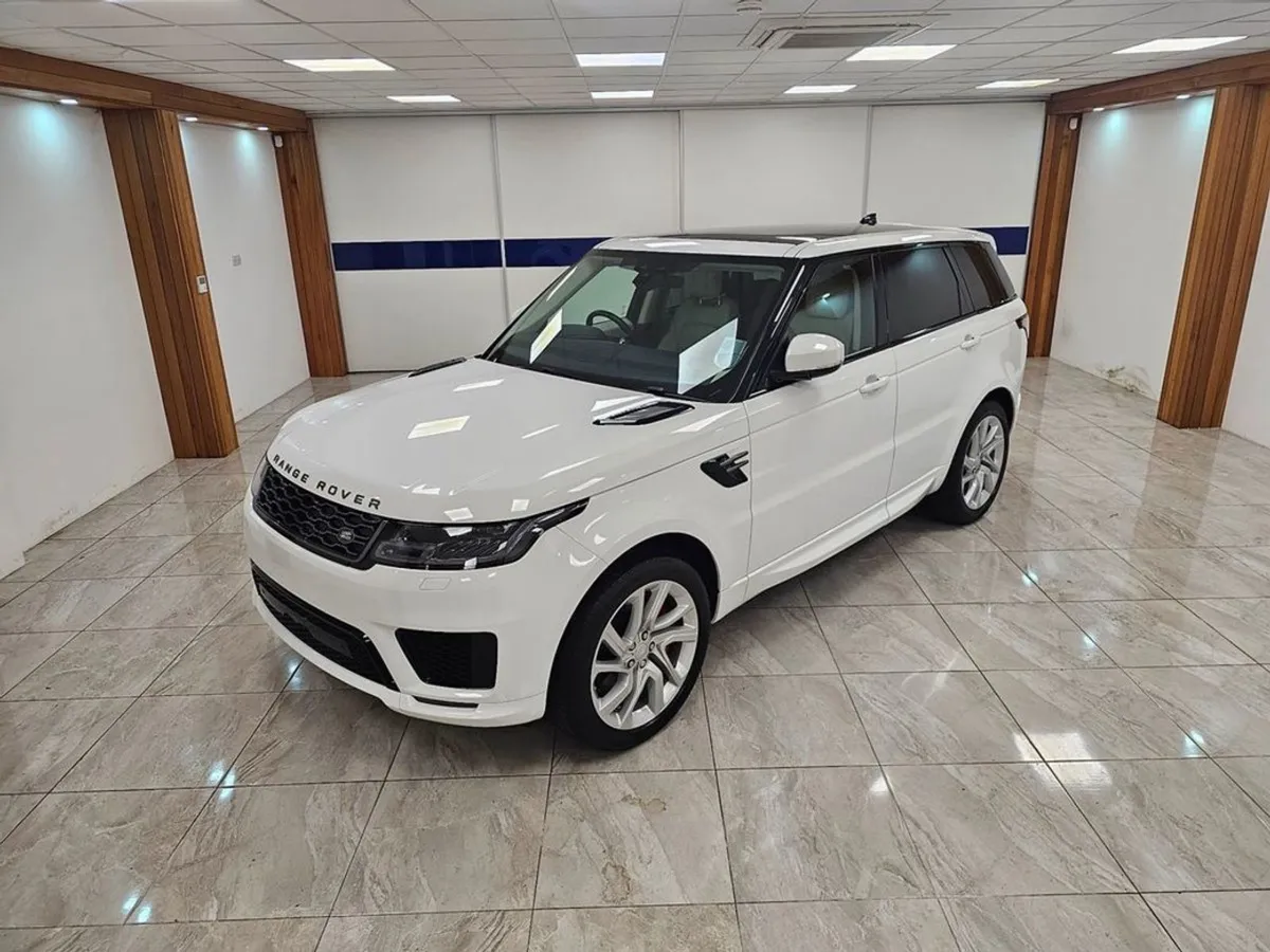Land Rover Range Rover Sport Stunning Colour Combo - Image 2