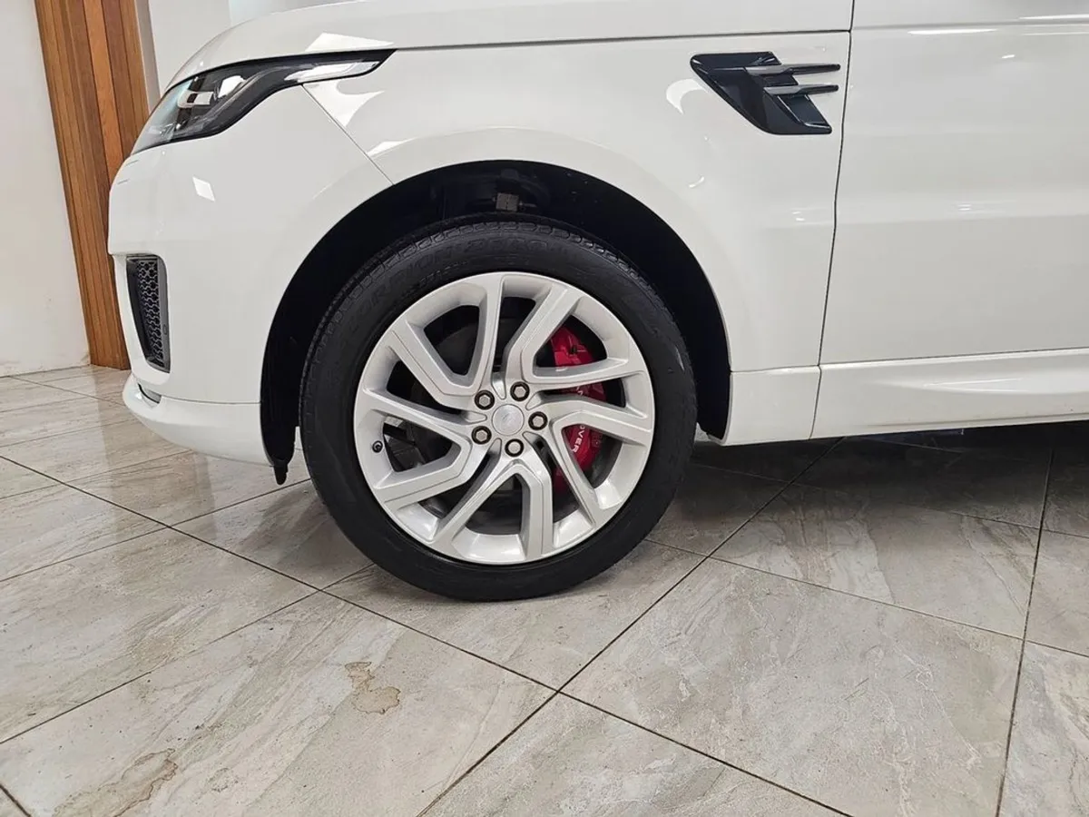 Land Rover Range Rover Sport Stunning Colour Combo - Image 3