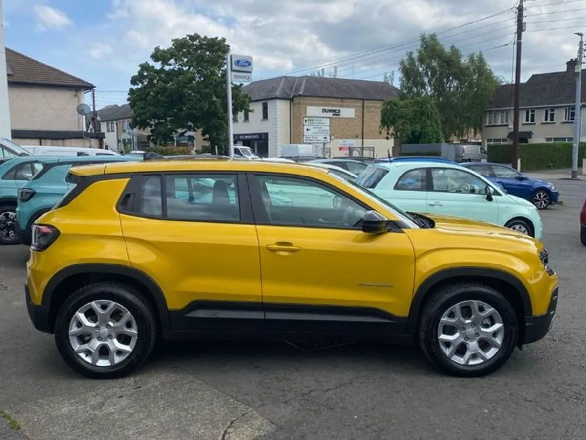 Jeep Avenger Altitude 5DR AUT EV - Image 3
