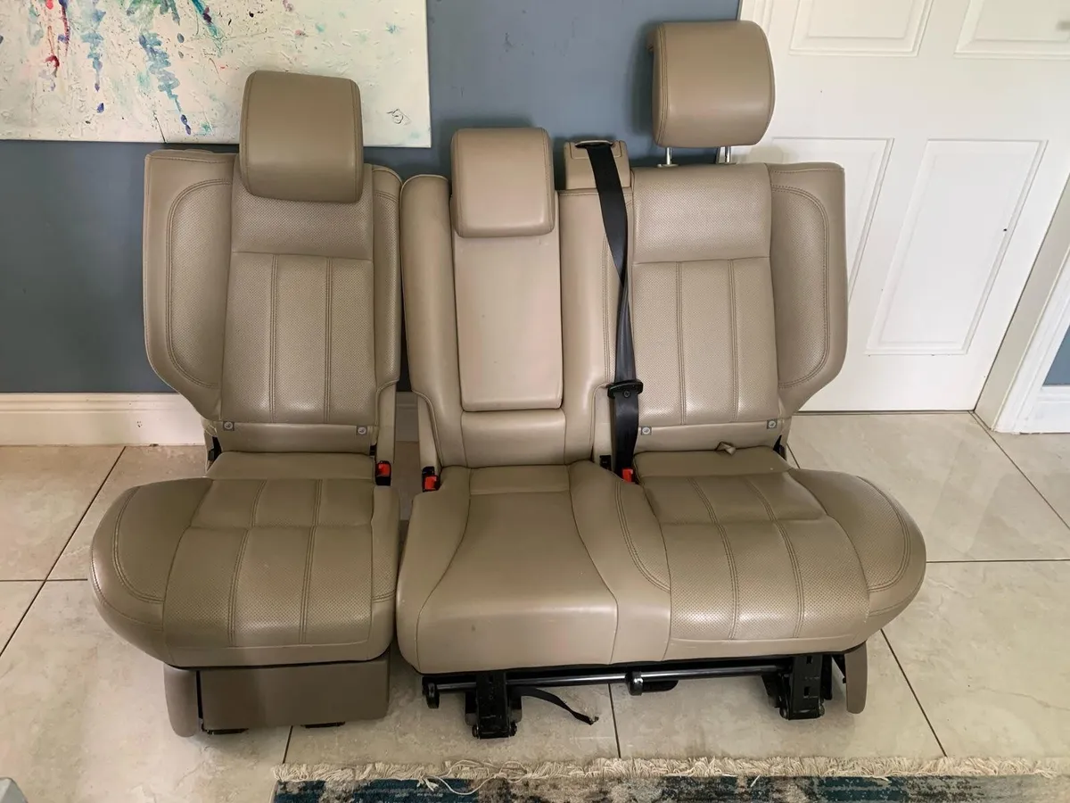 Range Rover Sport rear leather seats