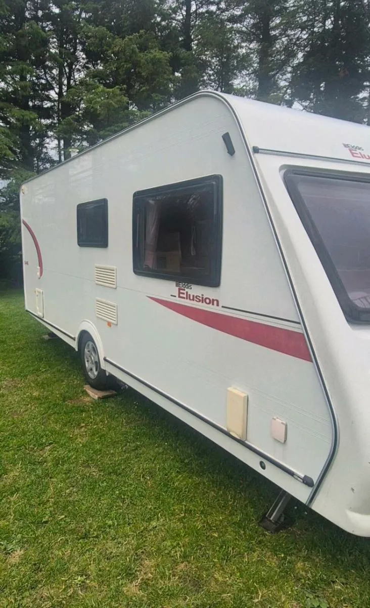 Caravan 6 berth - Image 4