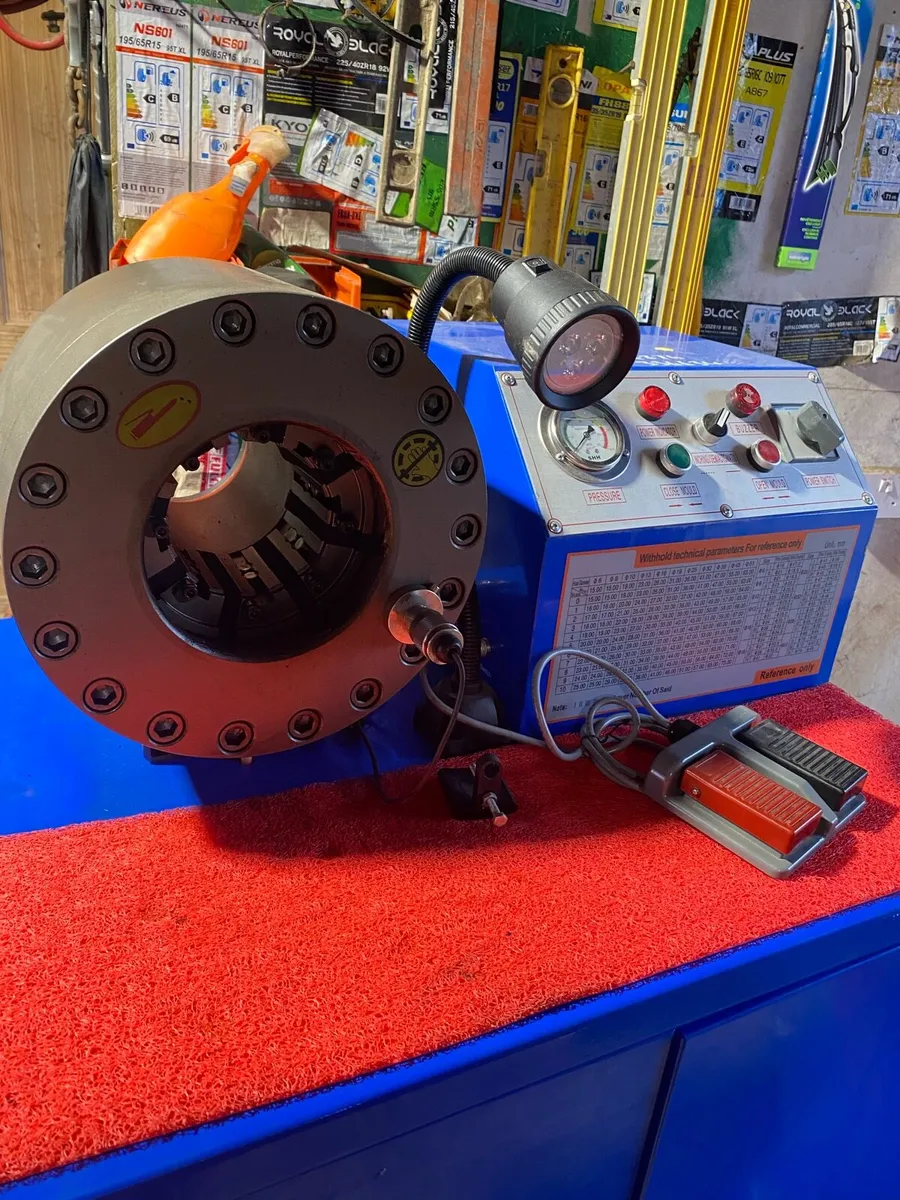Hydraulic hose crimper - Image 3