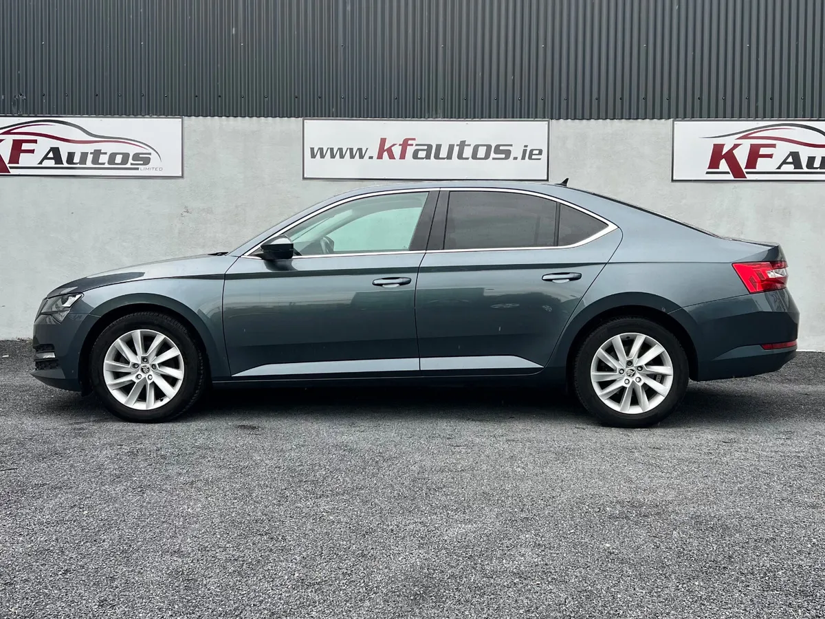 Skoda Superb SE (Ambition) 2.0TDI Manual 150bhp - Image 4