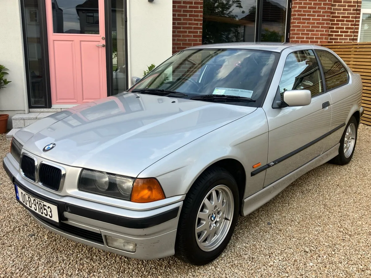 BMW 316i Compact 2000 - Image 2