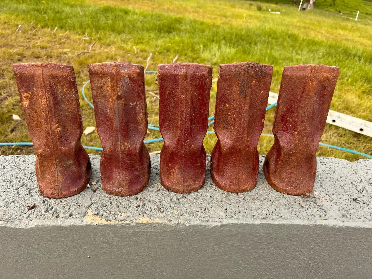 New Digger bucket teeth - Image 2