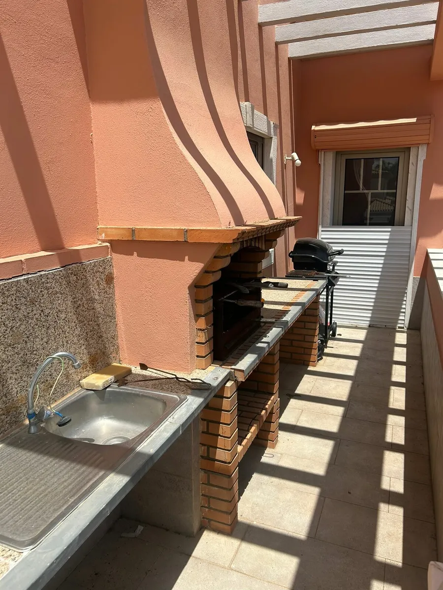 Luxurious 5 bed Villa with private pool Albufeira - Image 3
