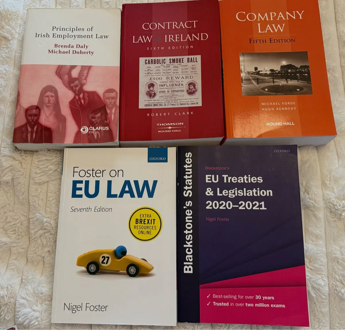 FE1 / College Law Books and Nutshells - Unmarked - Image 1