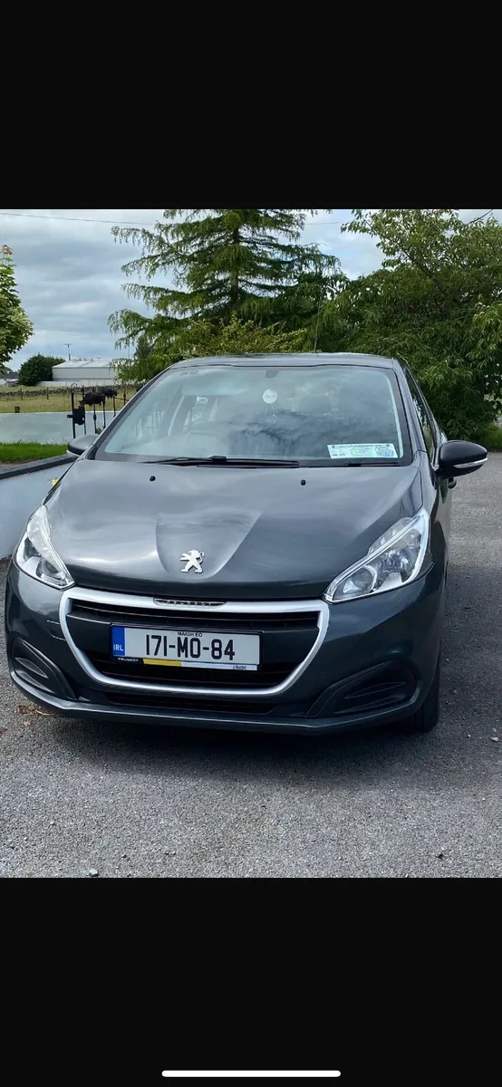 Peugeot 208 2017 - Image 1