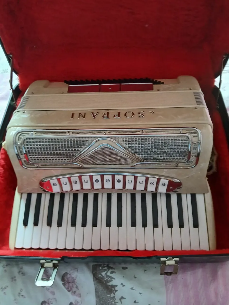 Musical instrument - Image 1