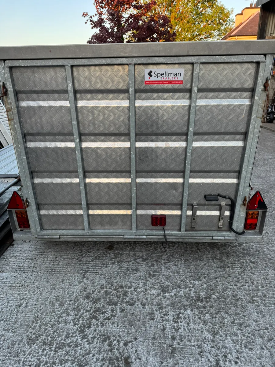 Porter  livestock trailer - Image 4