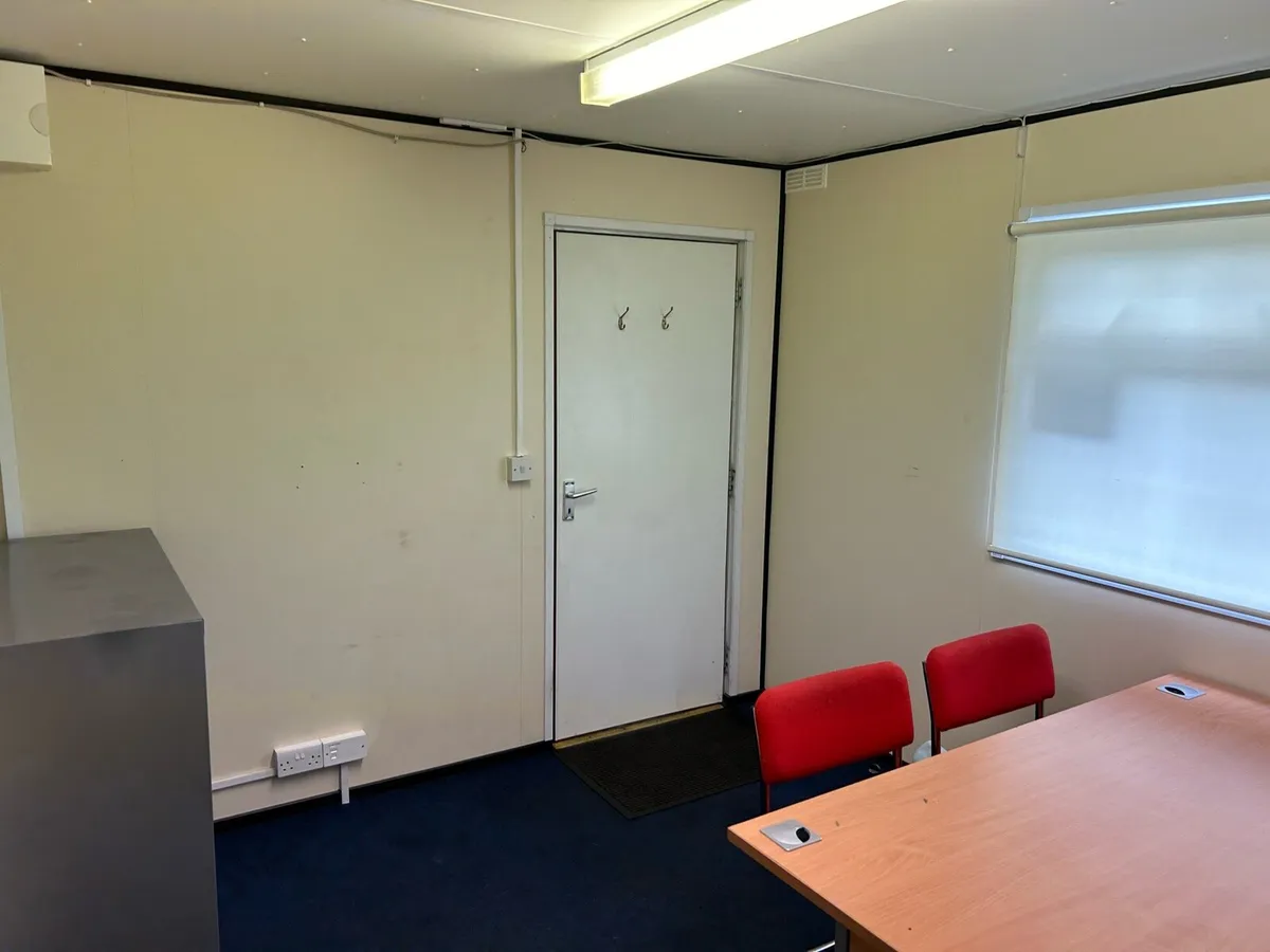 10ft - 12 ft Portable Cabin / Office , Dublin 12 - Image 3