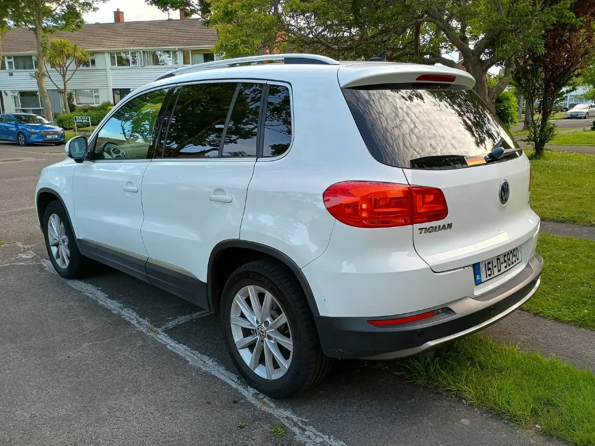 Volkswagen Tiguan 2015 1.4 AUTO LOW MILES - Image 4