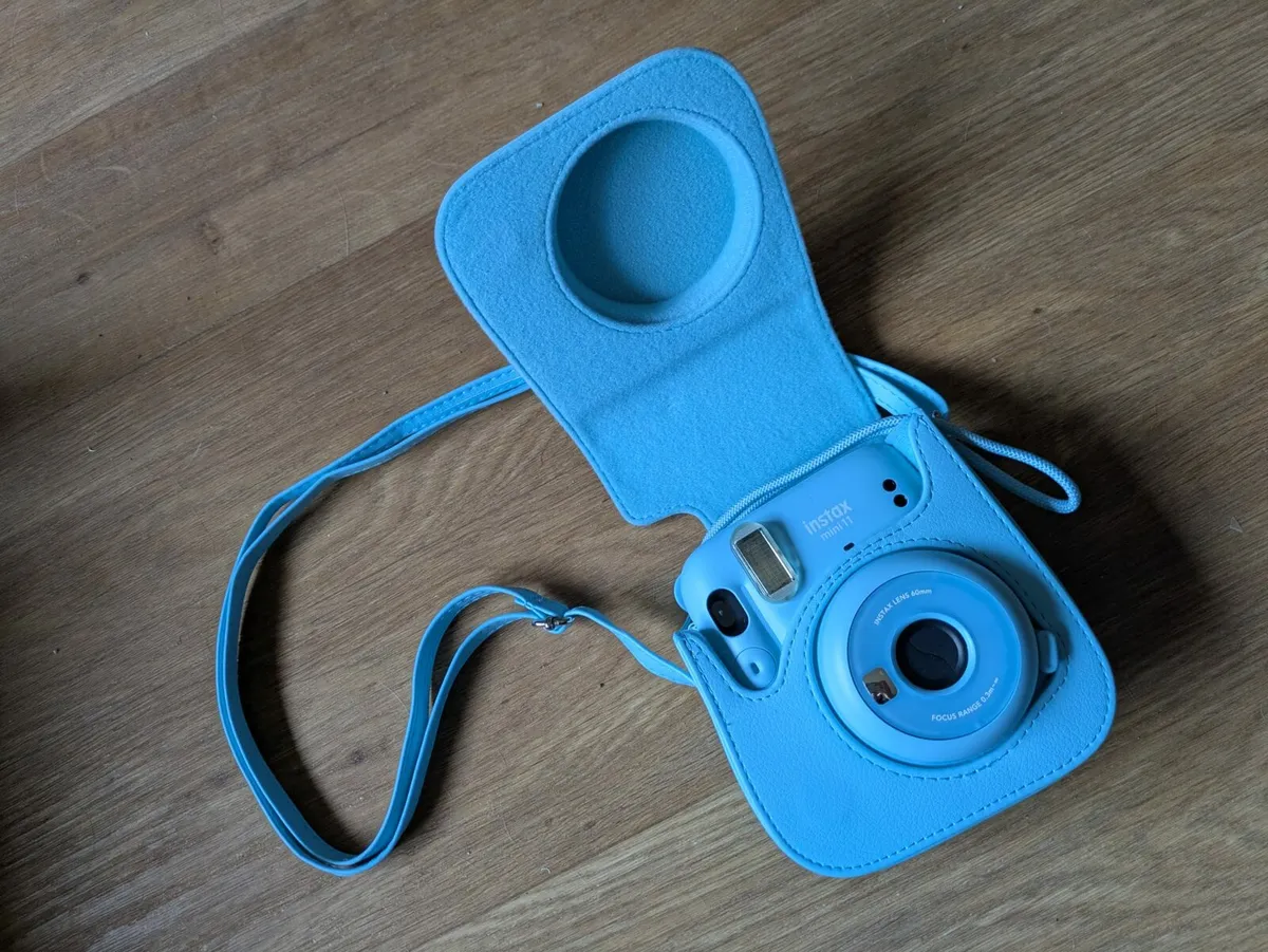 Intax mini 11 + Blue case - Image 2