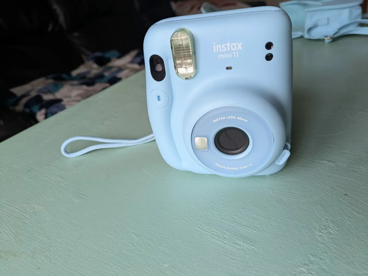 Intax mini 11 + Blue case - Image 4