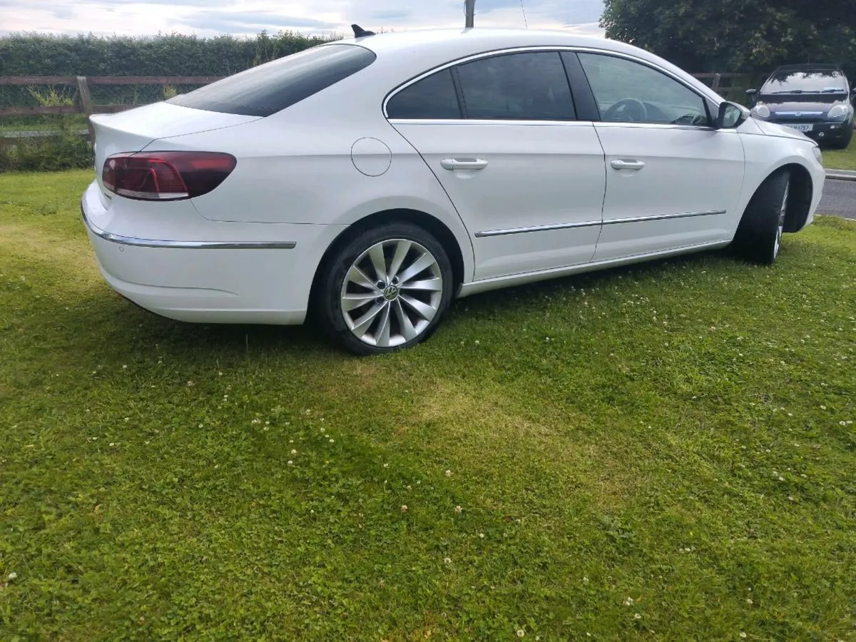 Volkswagen CC 2013 - Image 2