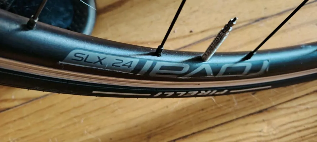 Roval slx 24 rim brake - Image 2