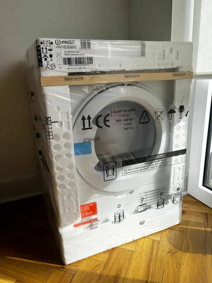 Tumble Dryer - Indesit 8kg - Image 3