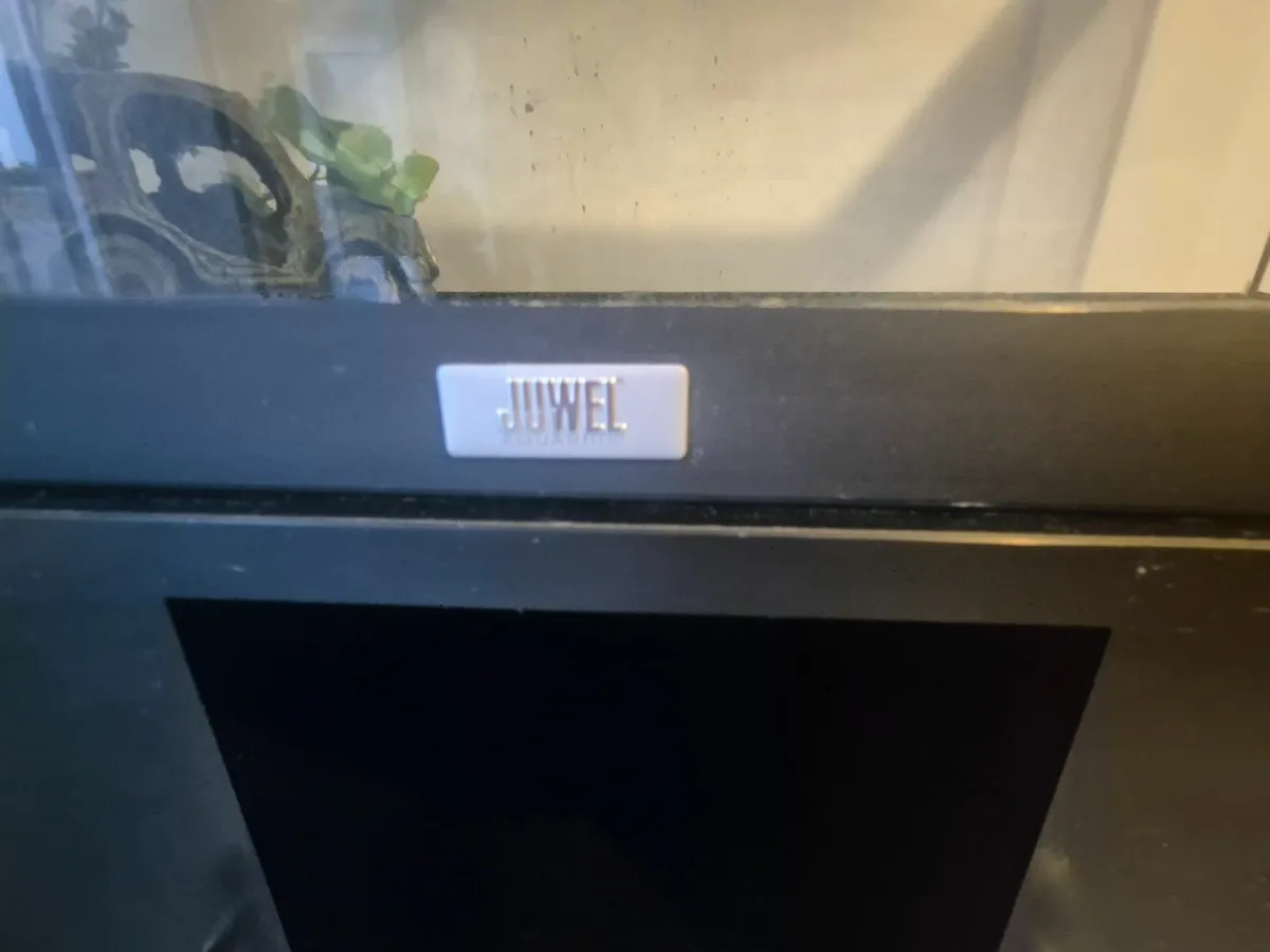 Juwel Fish Tank 190L - Image 2