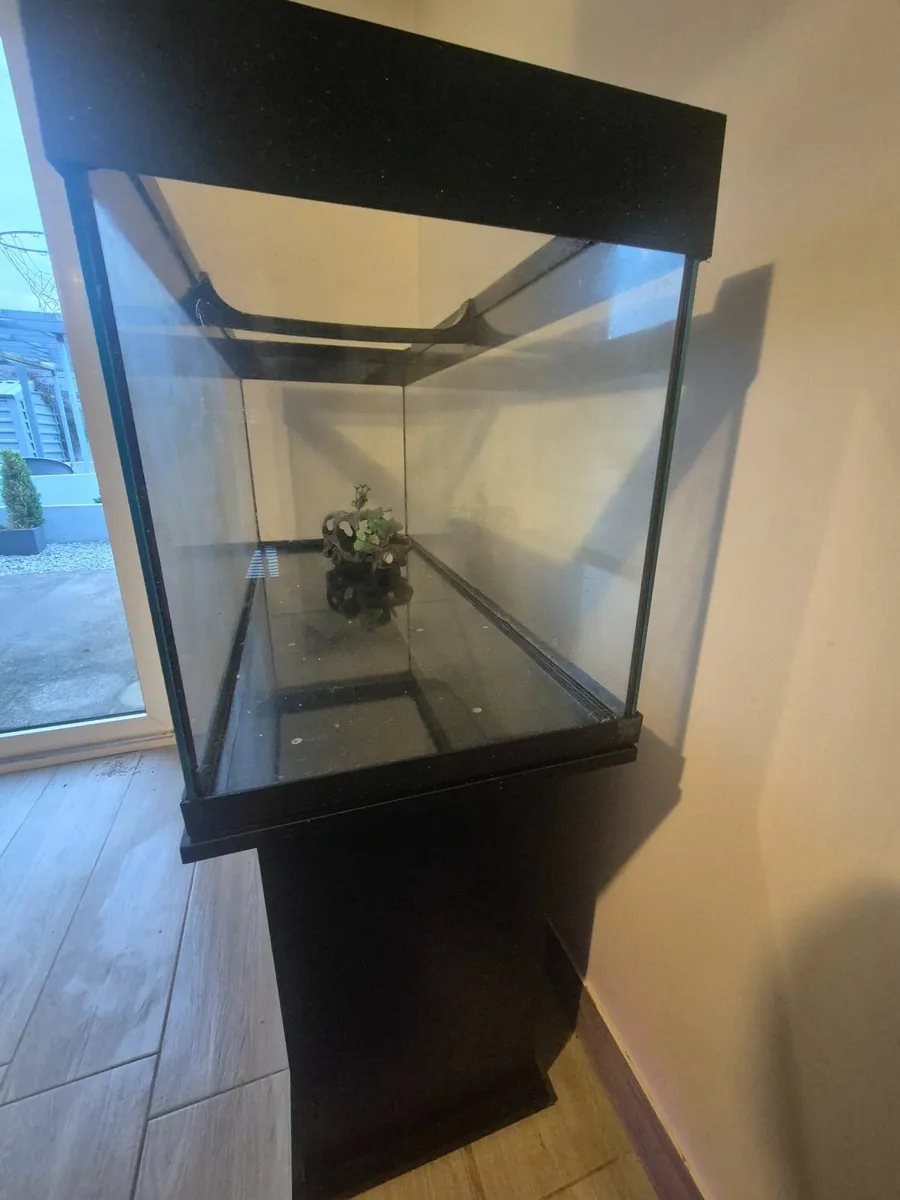 Juwel Fish Tank 190L - Image 3
