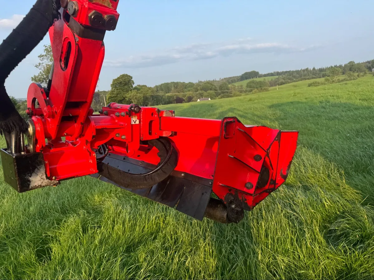 Twose 6750T hedge cutter - Image 3