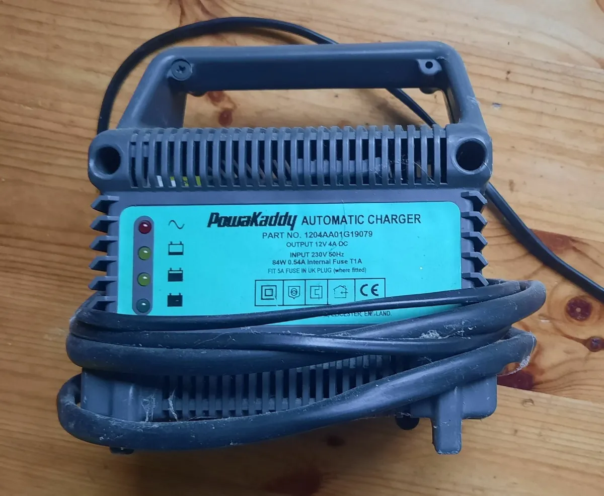Powakaddy Charger