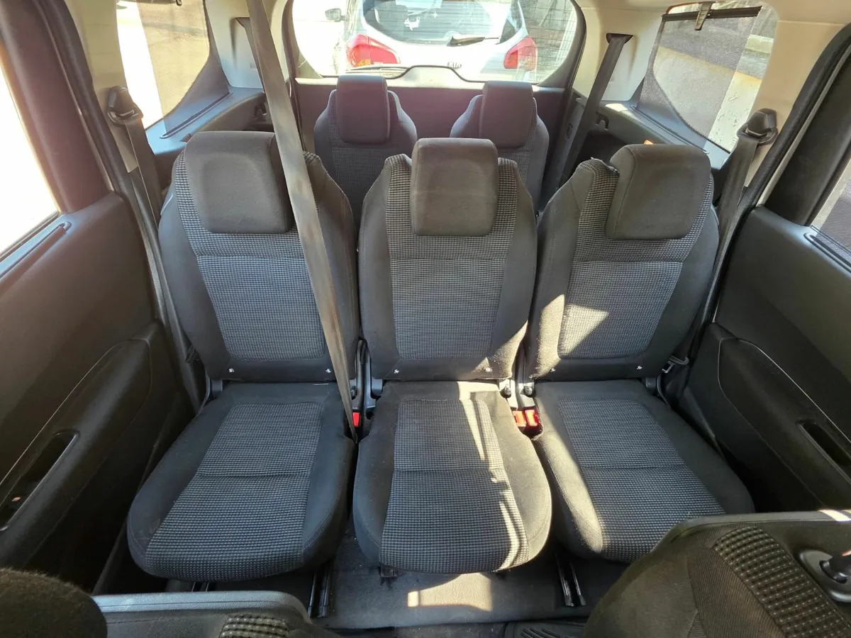 2011 Peugeot 5008 diesel 1.6     new nct 7 seater - Image 4