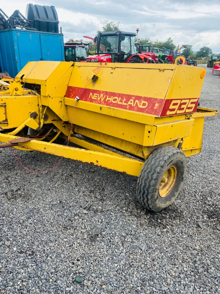New Holland square bailer - Image 4